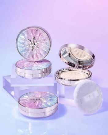 雪肌精　夏の限定パウダーが今年も登場！！