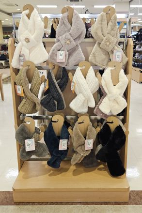 【２階　洋品・小物】旅行のご予定ありませんか？