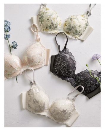 ★ワコール売場より新色入荷のご案内★