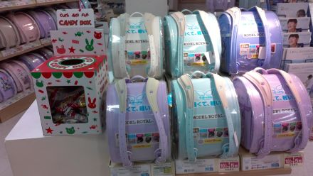 ランドセル売場からご案内です♪