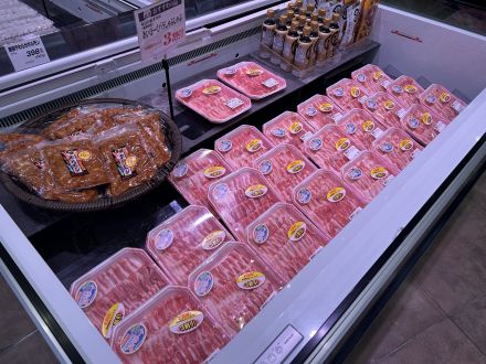 お肉コーナーより本日のオススメ商品のご案内_