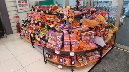 Trick or Treat! おうちで楽しむハロウィンお菓子が勢ぞろい♪_